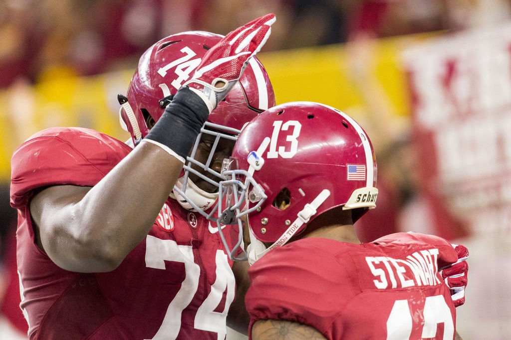 Alabama's offensive line gets passing grade