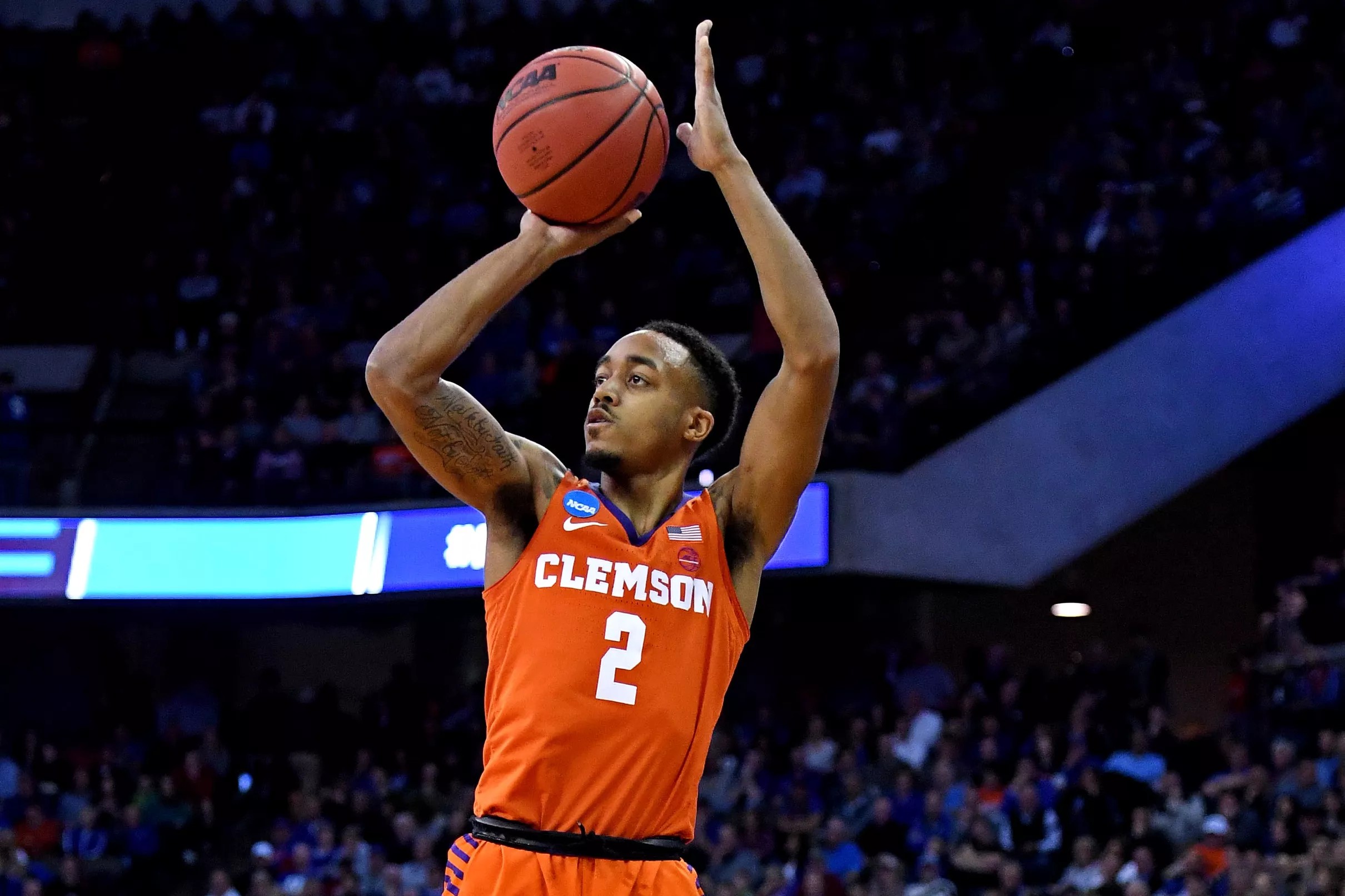Clemson Basketball Clemson Defeats Akron 7269