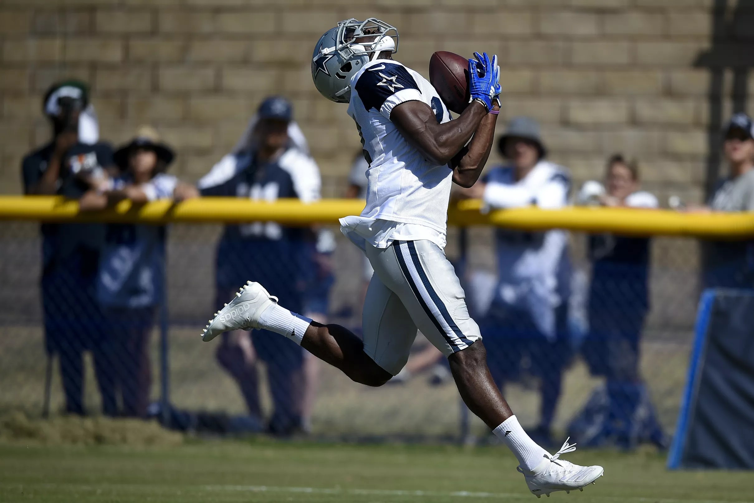 Cowboys practice 5 Whose stock is up, and who needs to pick up their game