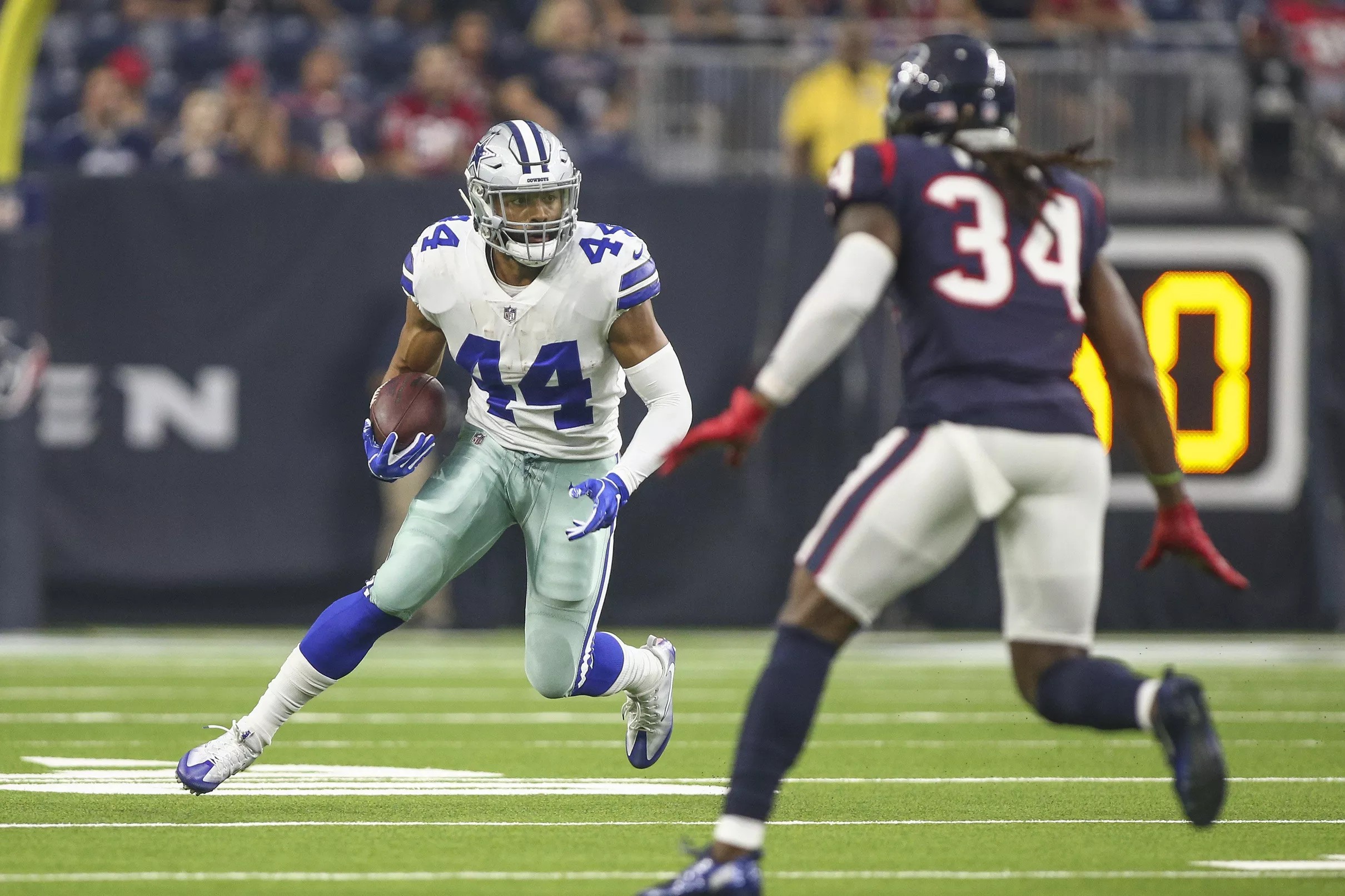 Report Cowboys bringing running back Darius Jackson back to practice squad