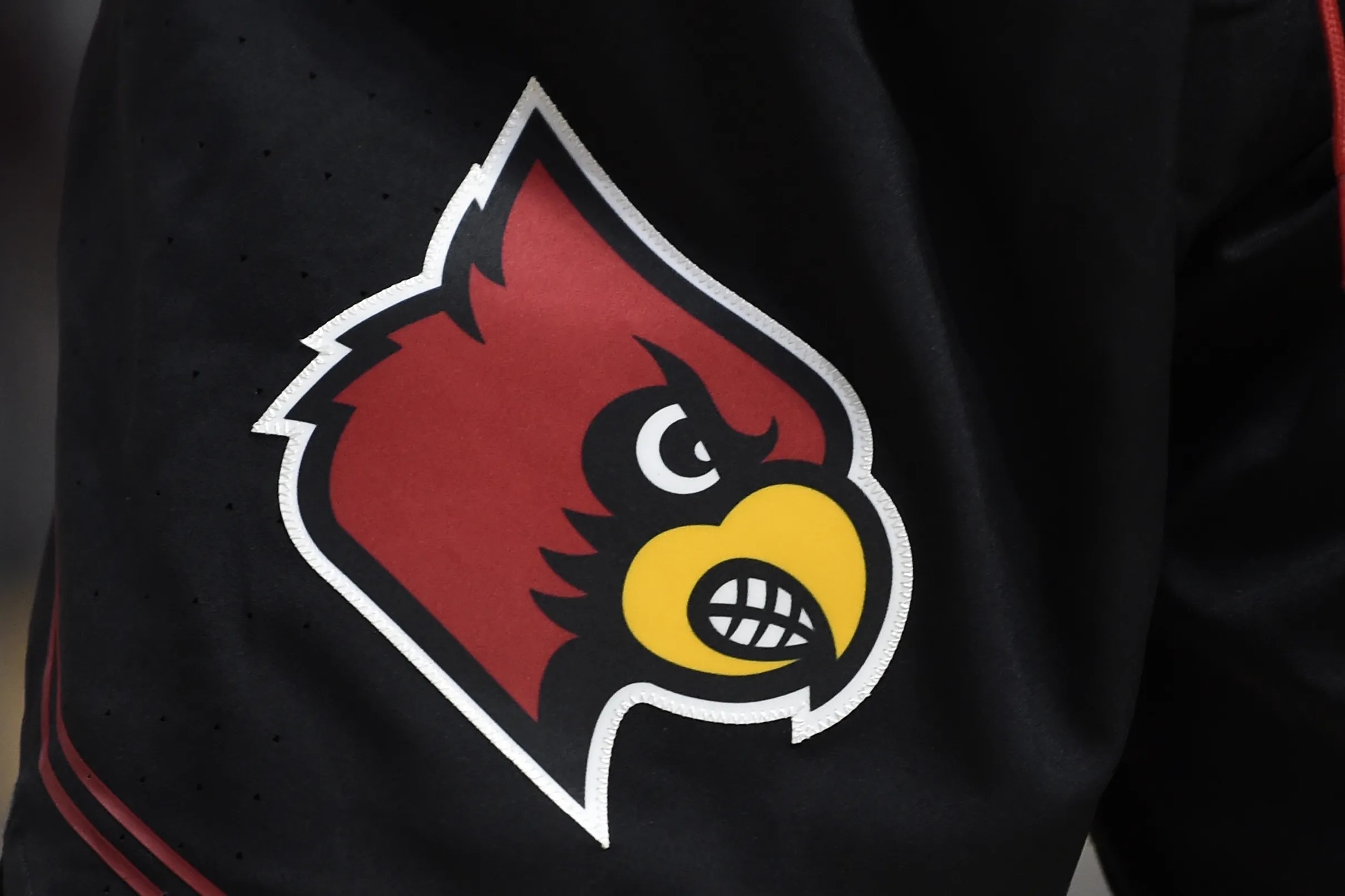 Justin Perez named Louisville’s director of men’s basketball administration