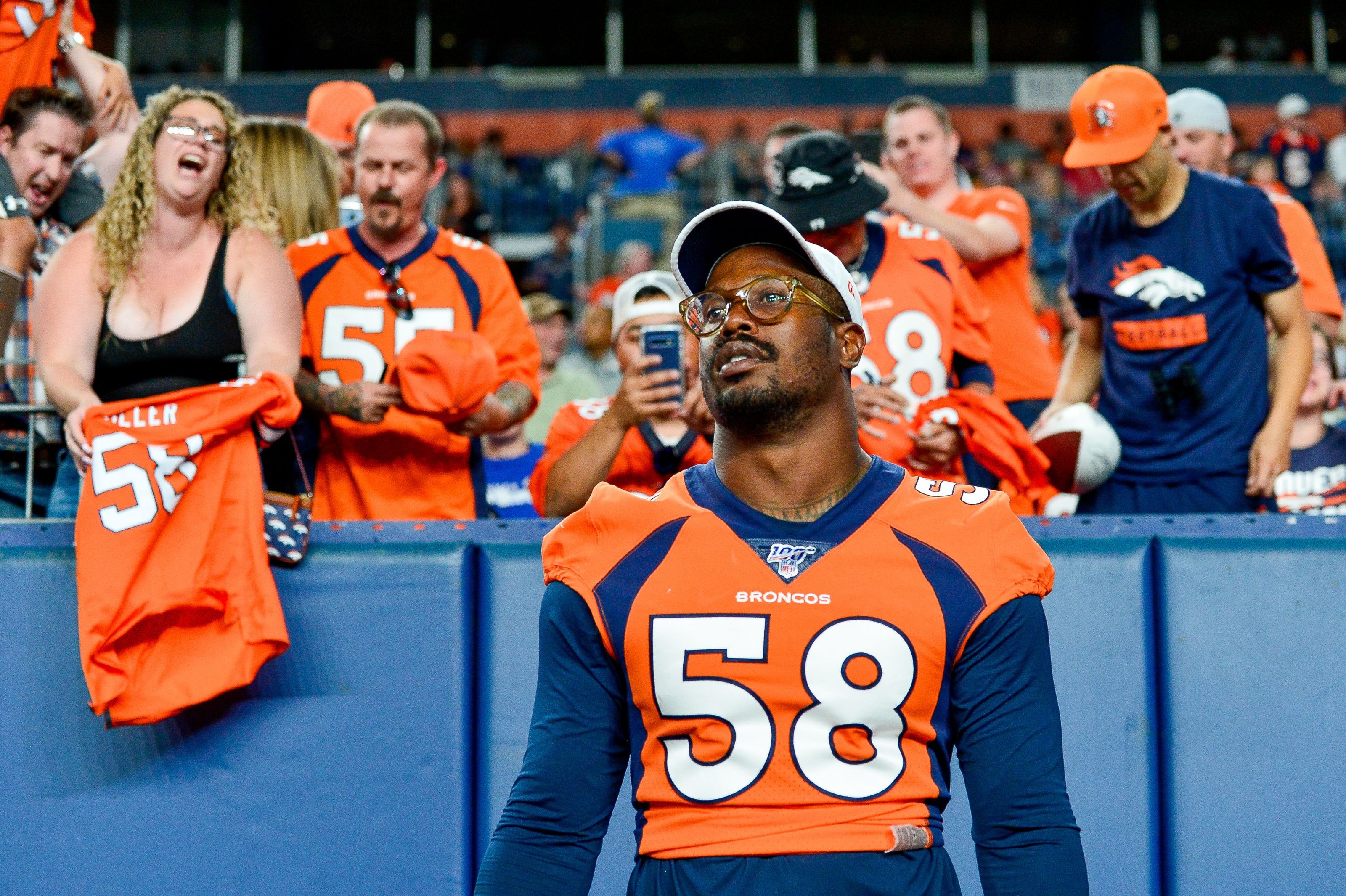 Denver Broncos Von Miller reaches 100 career sacks