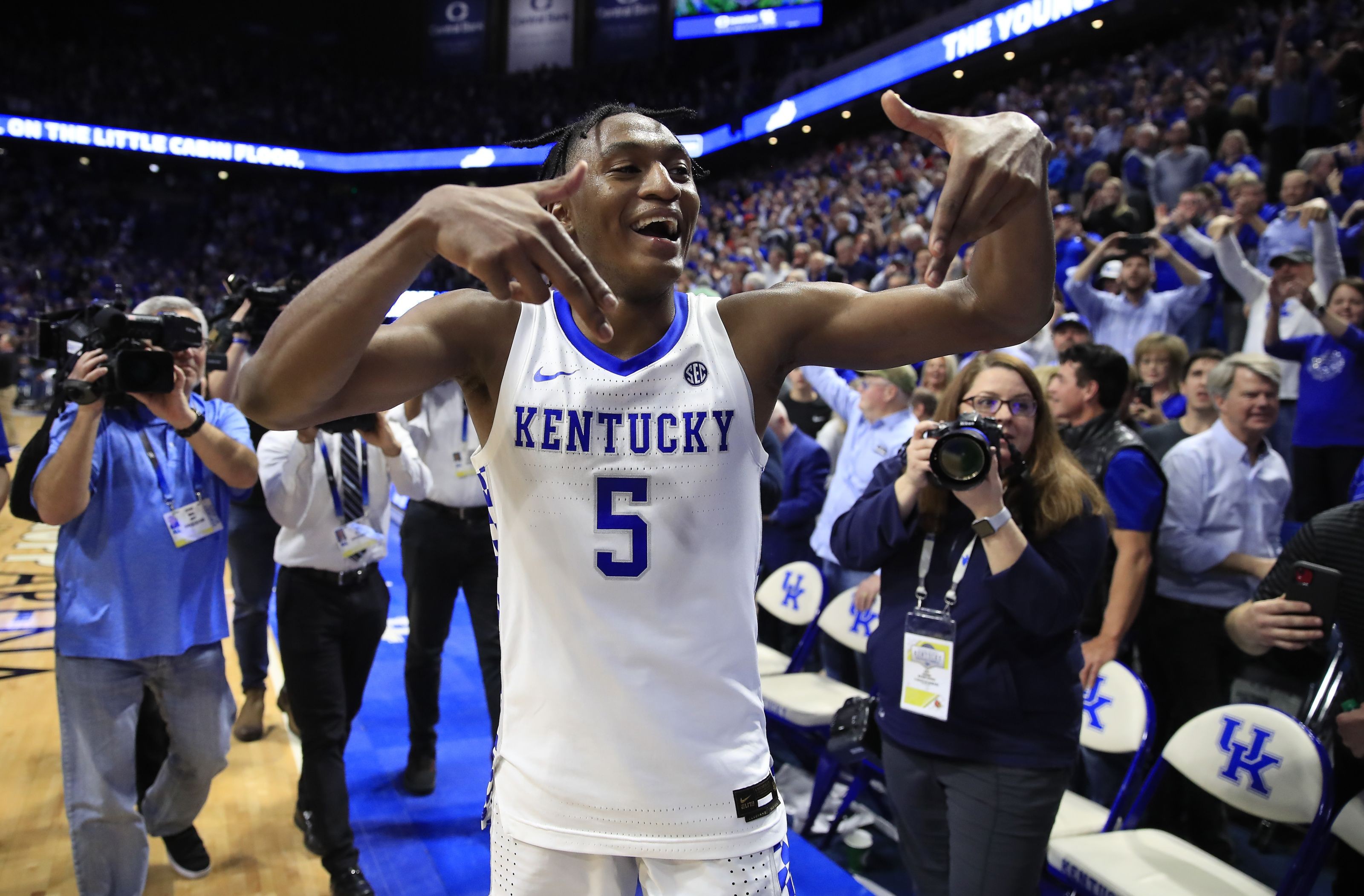Twitter Reacts to Kentucky Basketball’s win over 3 Louisville