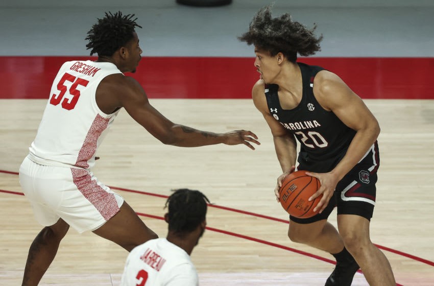 South Carolina basketball Alanzo Frink enters transfer portal