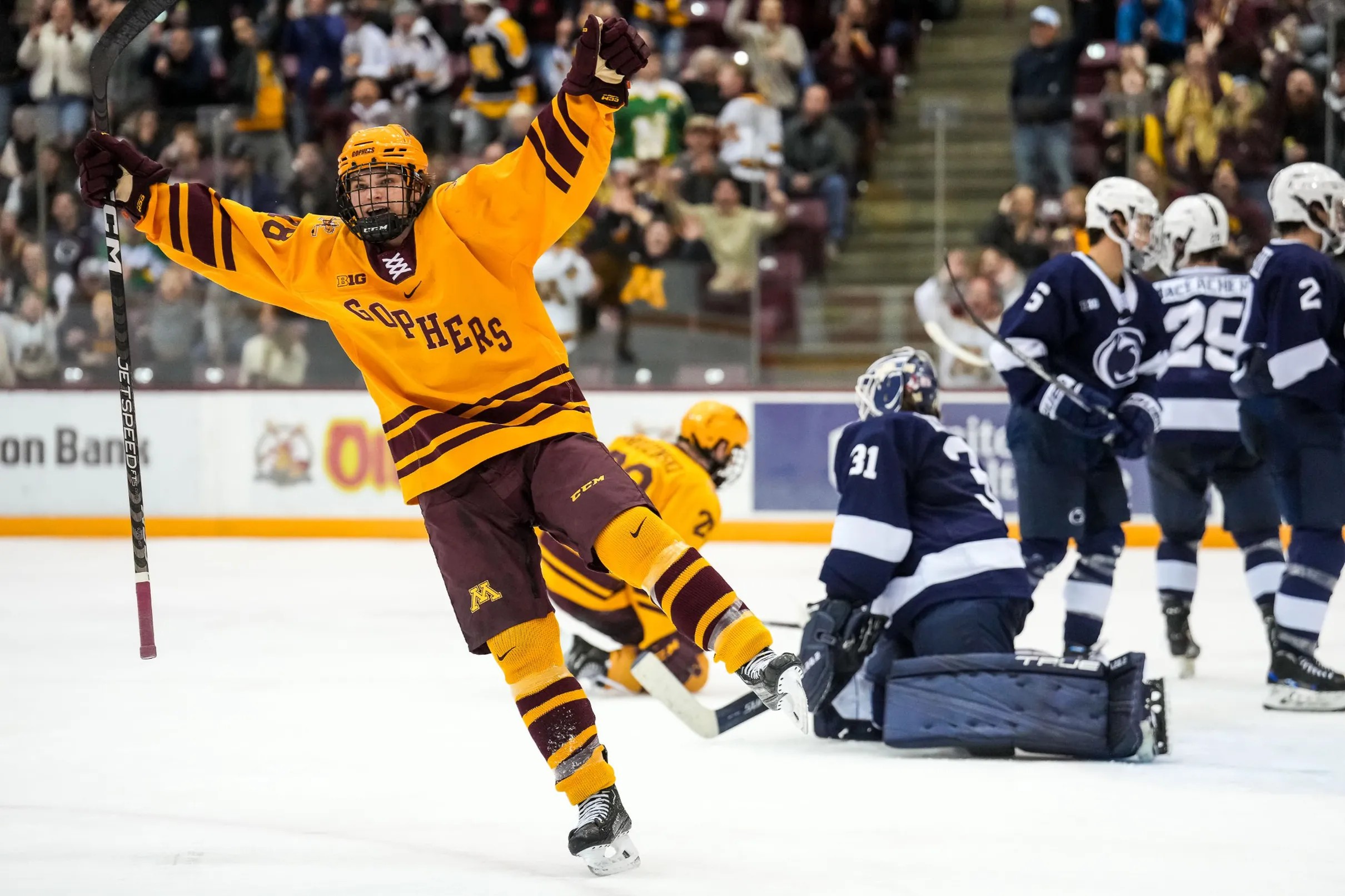 Minnesota Hockey Gophers Head to Penn State as Big Ten Champions!