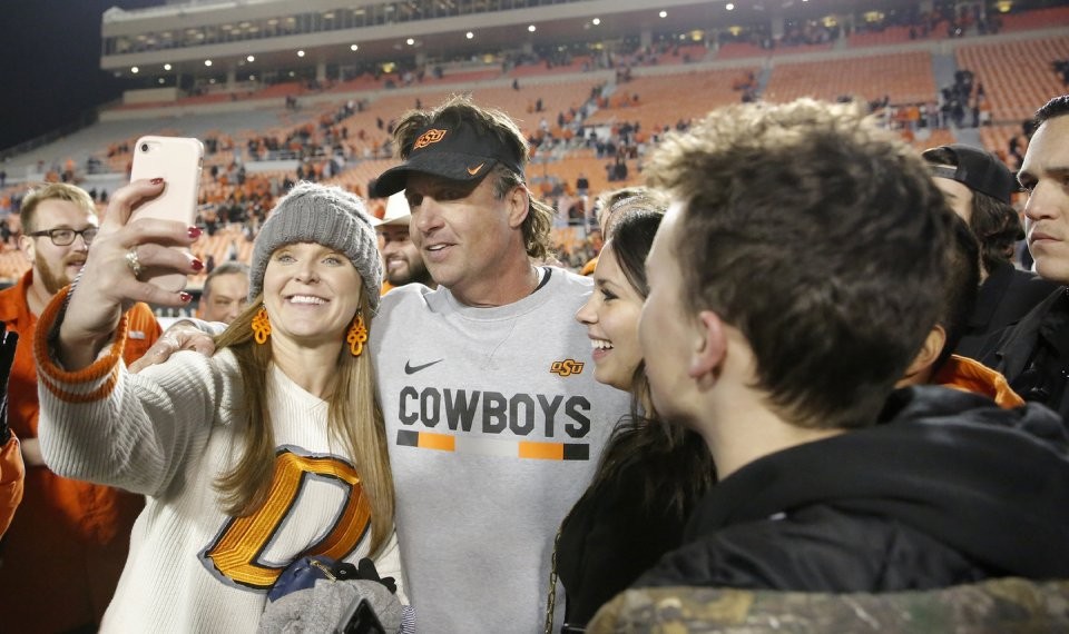 OSU football Mike Gundy calls Thanksgiving his 'favorite holiday'