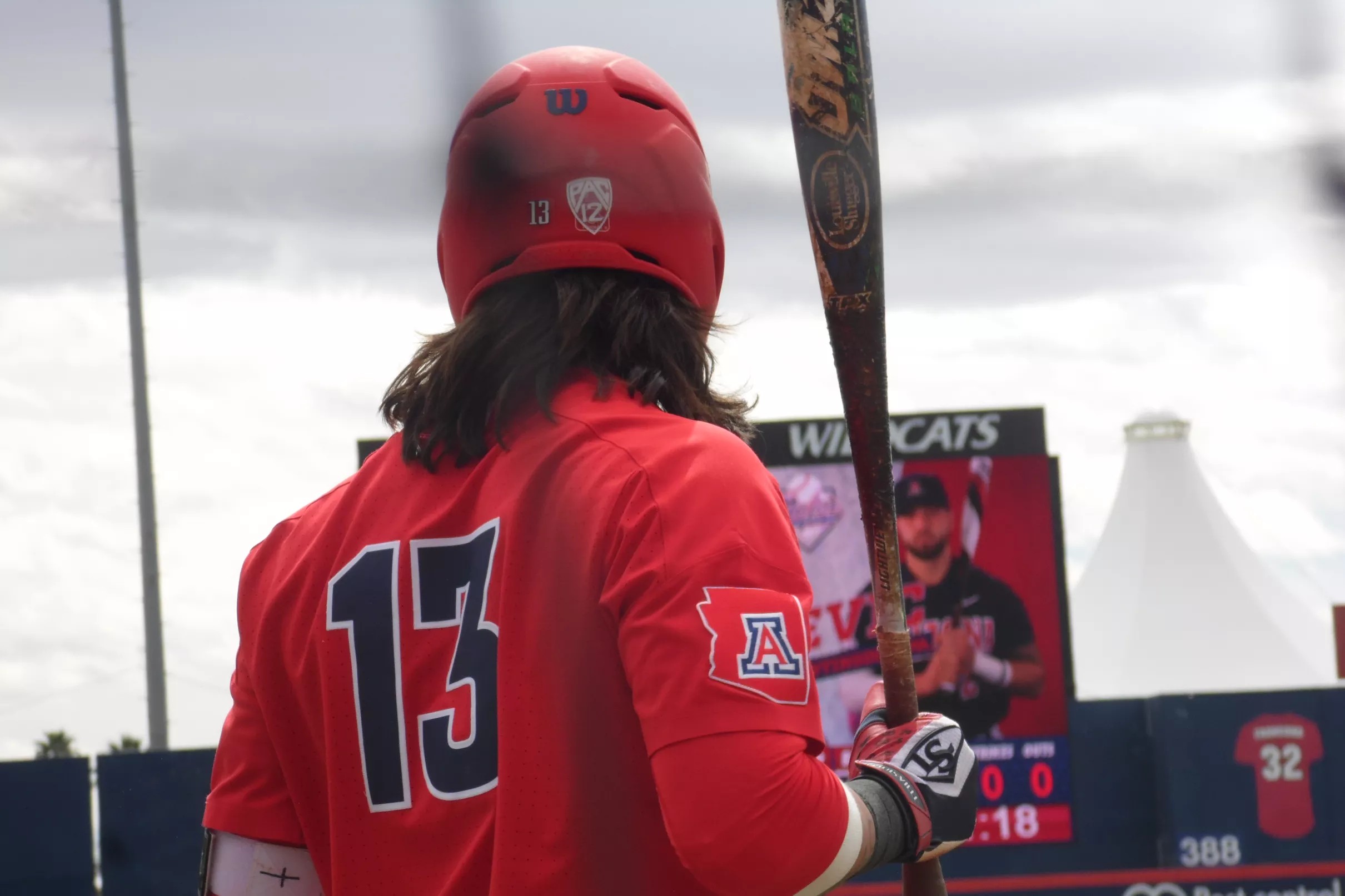 Benches clear as Arizona baseball sweeps doubleheader against UMass Lowell