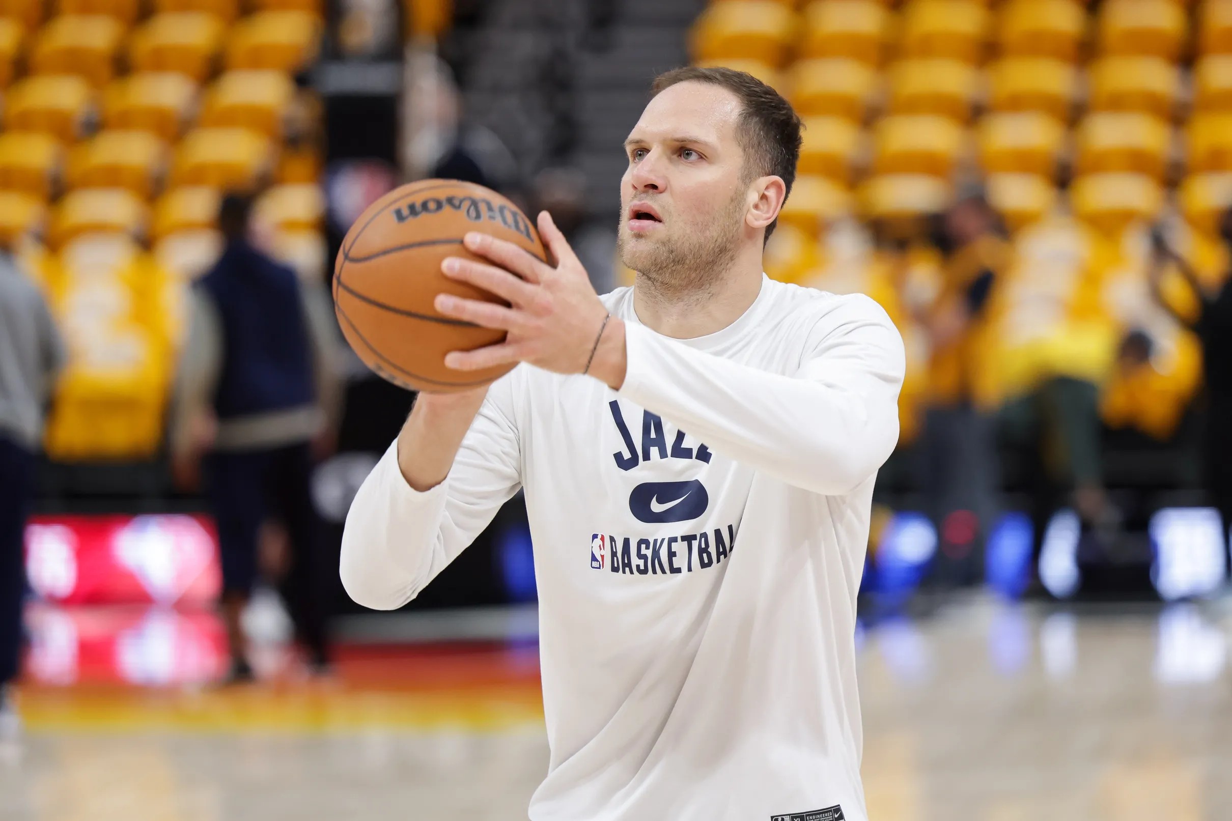 Detroit Pistons acquire Bojan Bogdanovic from the Utah Jazz