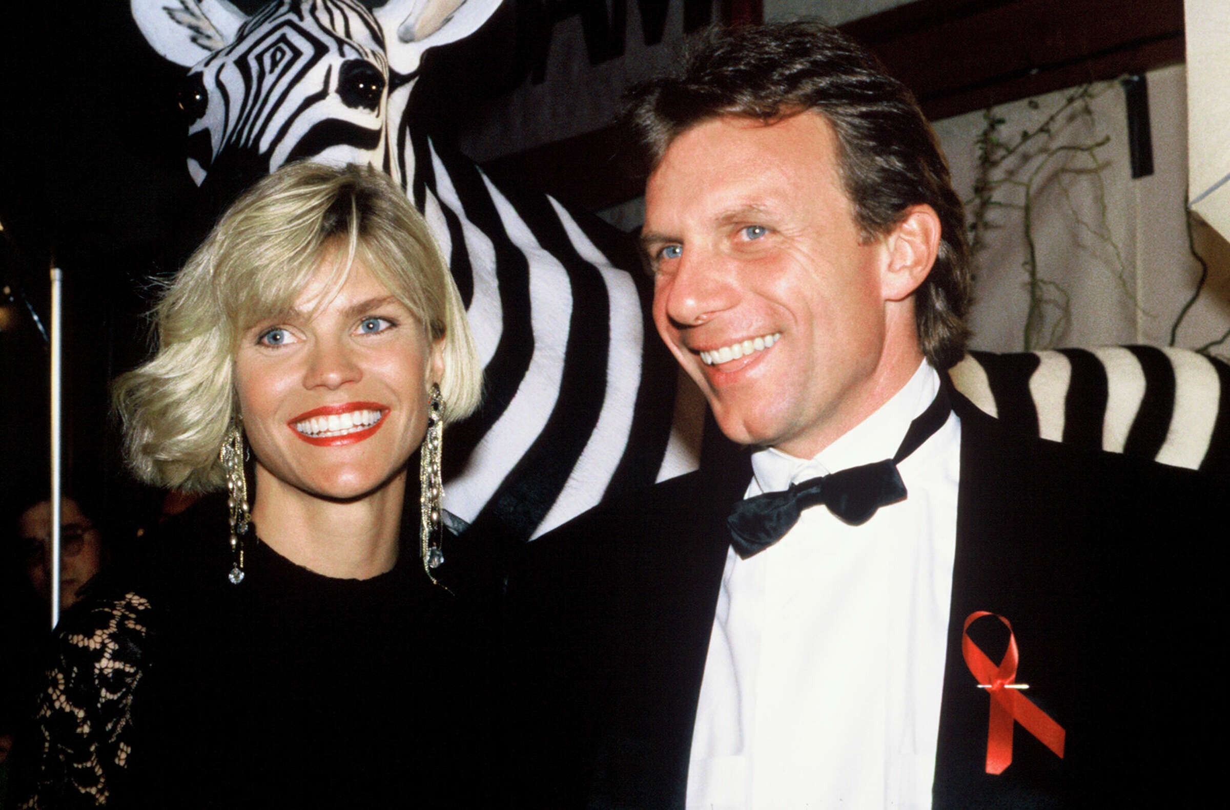 How 49ers legend Joe Montana figured out how call his wife from the