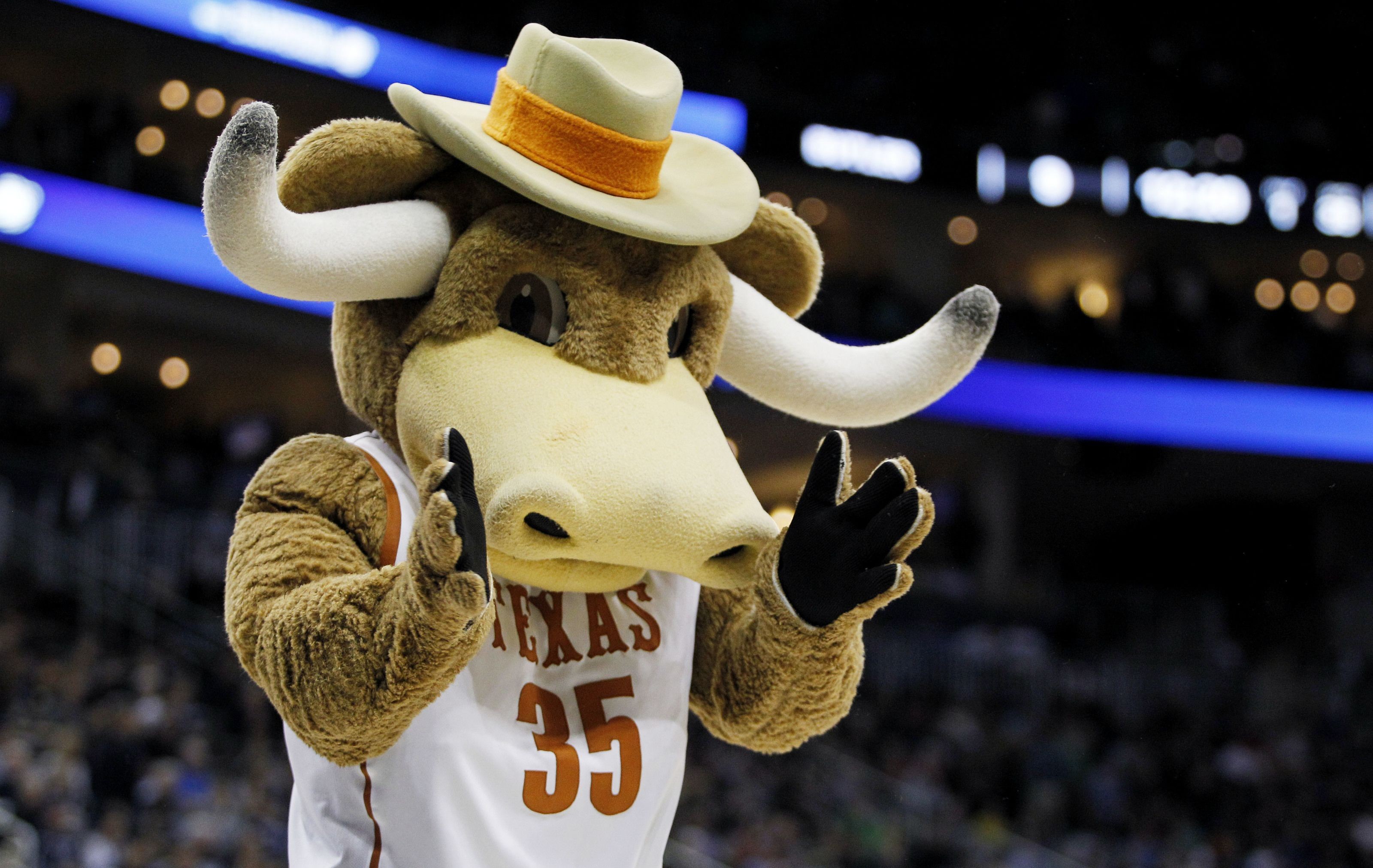 Texas Basketball Recruiting Longhorns have a top 102019 class after