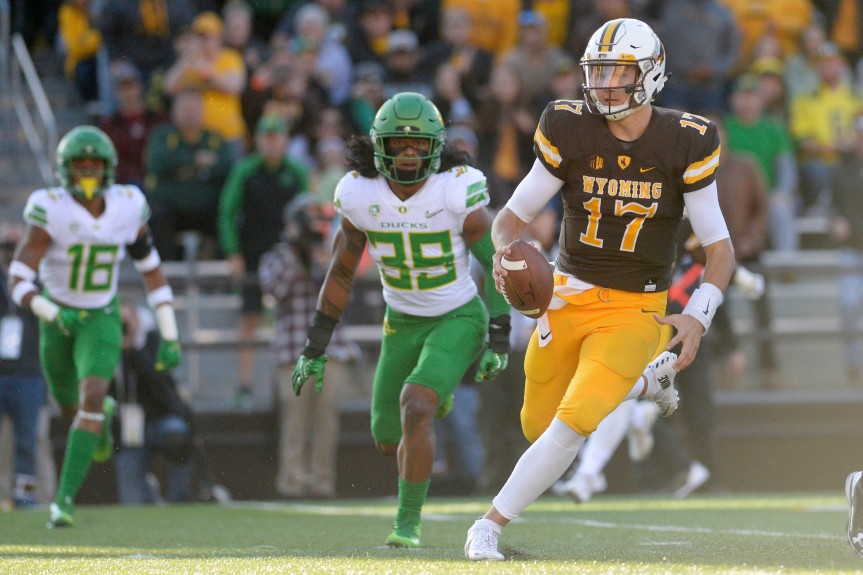 Wyoming quarterback Josh Allen declares for the NFL draft