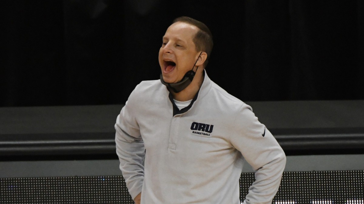NDSU, Oral Roberts Players and Coaches Fight in Handshake Line