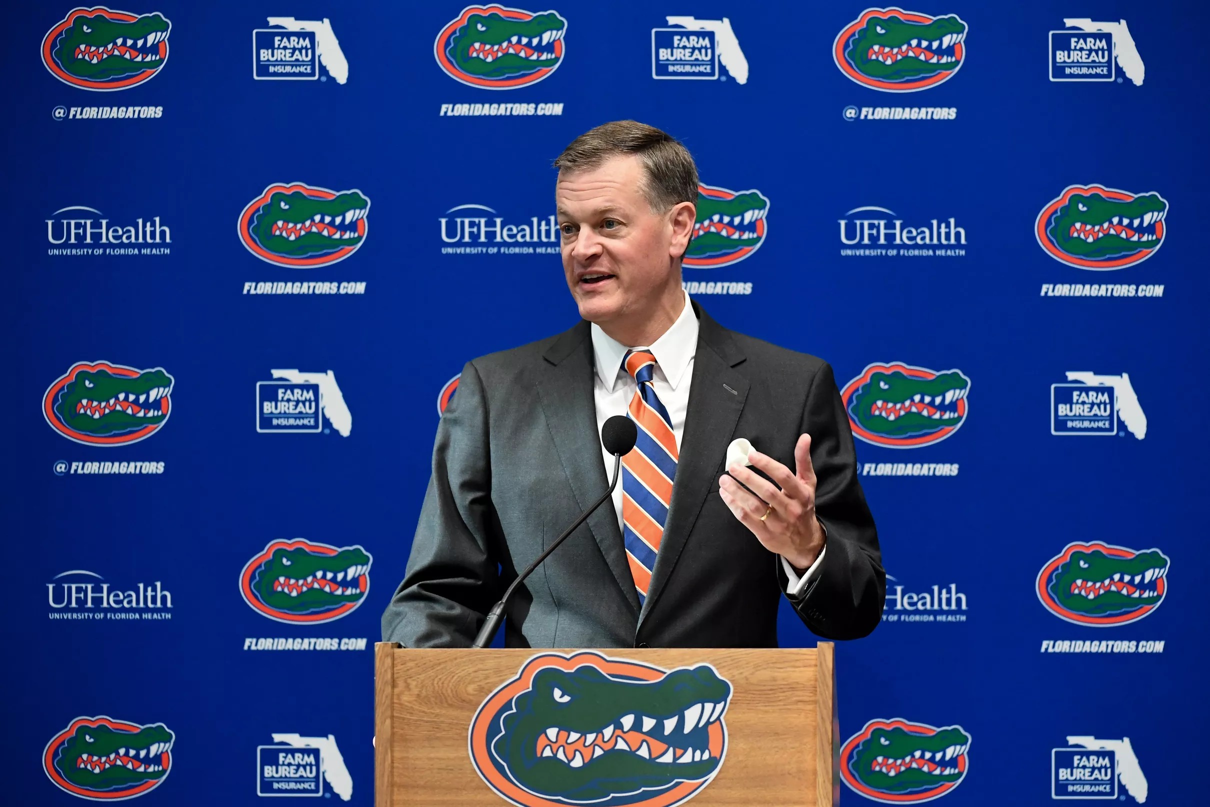 Florida athletic director Scott Stricklin reveals past COVID19 diagnosis