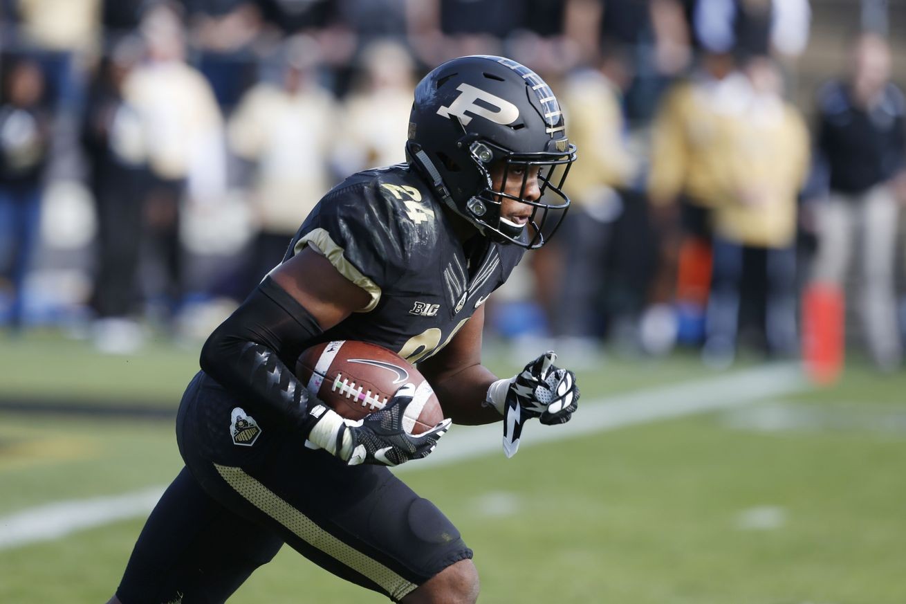 Colts sign cornerback Frankie Williams, waive tackle Davante Harris