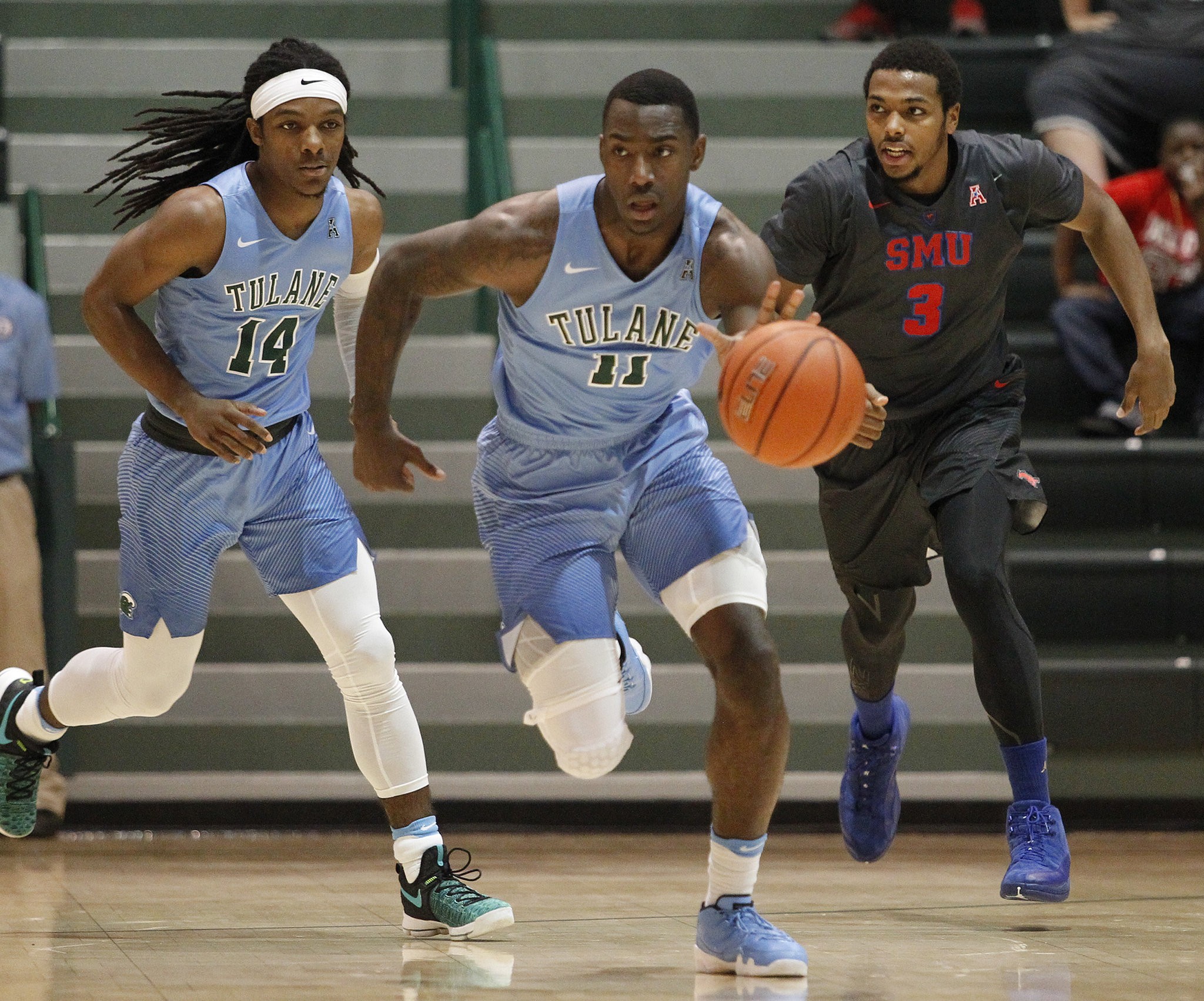 AAC men's basketball tournament moved to Memphis in 2019