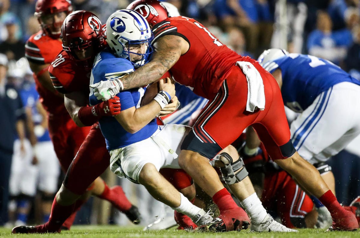 BYU football Tanner Mangum to be evaluated after injuring ankle at end