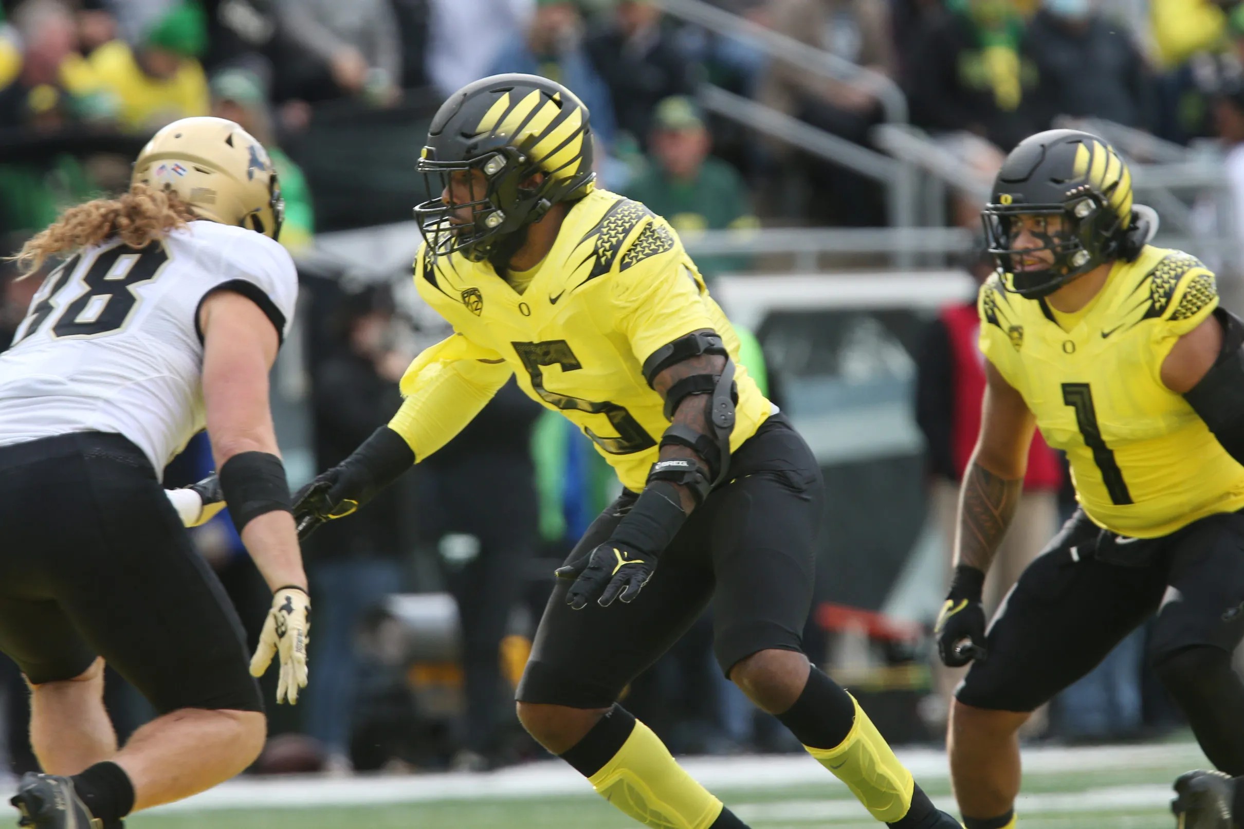 Prospect Battle Kayvon Thibodeaux vs. Aidan Hutchinson vs. Travon Walker