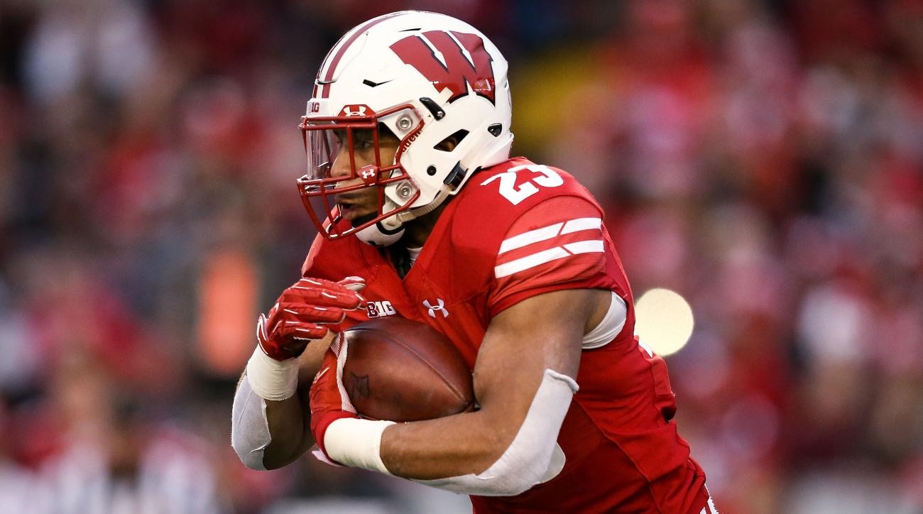 Top Week 1 College Football Bets for Each Power 5 Conference