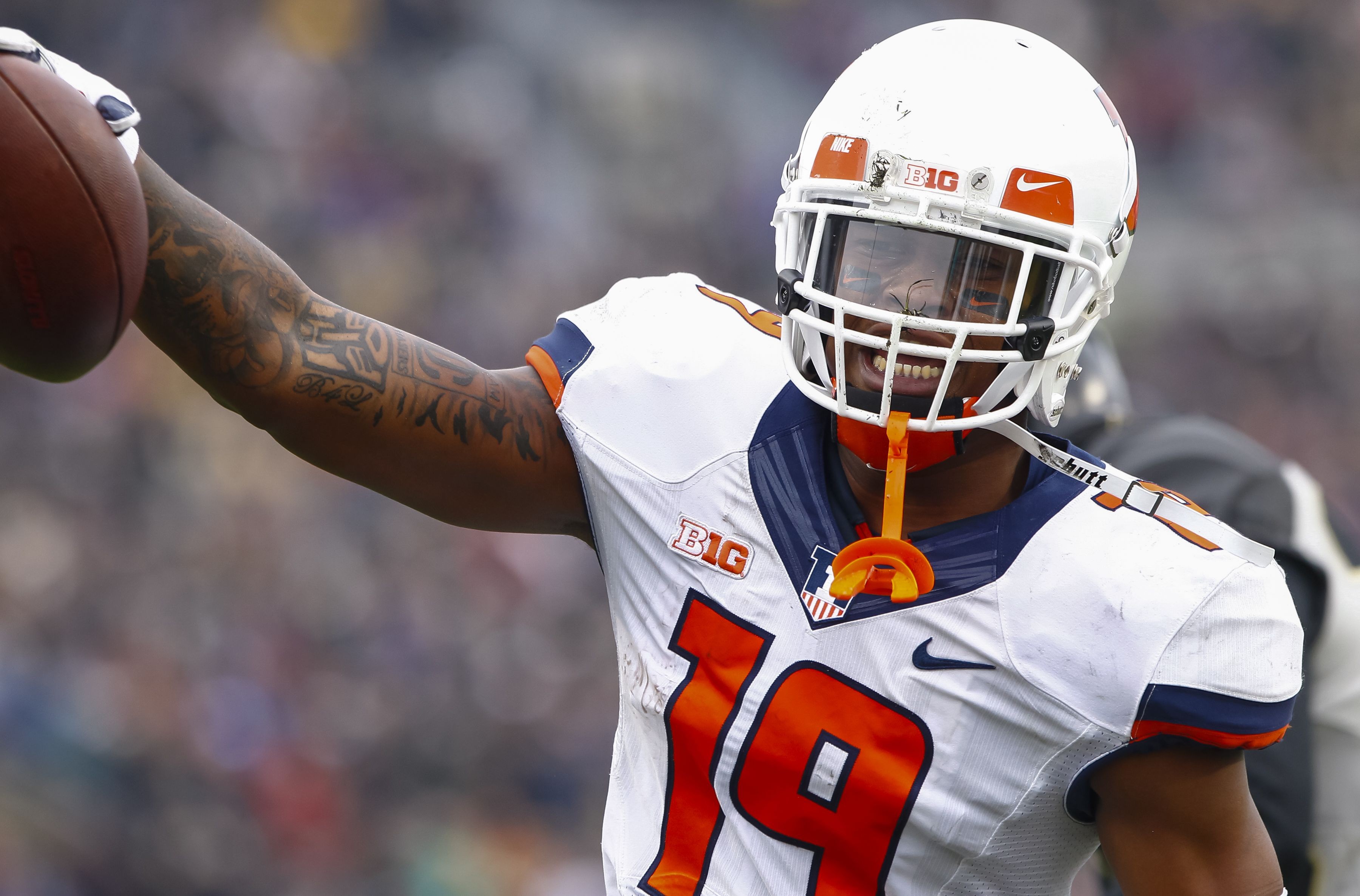 Illinois Football Illini TE Louis Dorsey earns John Mackey watch list