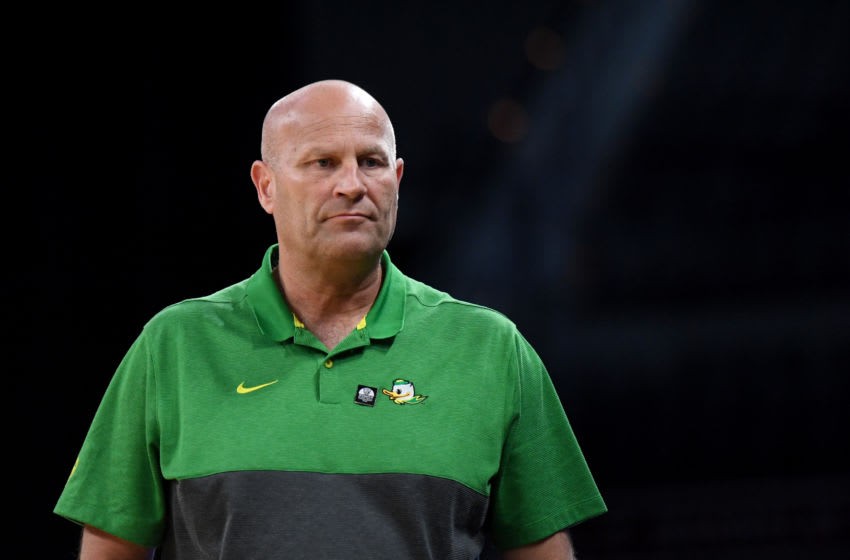 Oregon Women’s Basketball Kelly Graves Agrees To Contract Extension