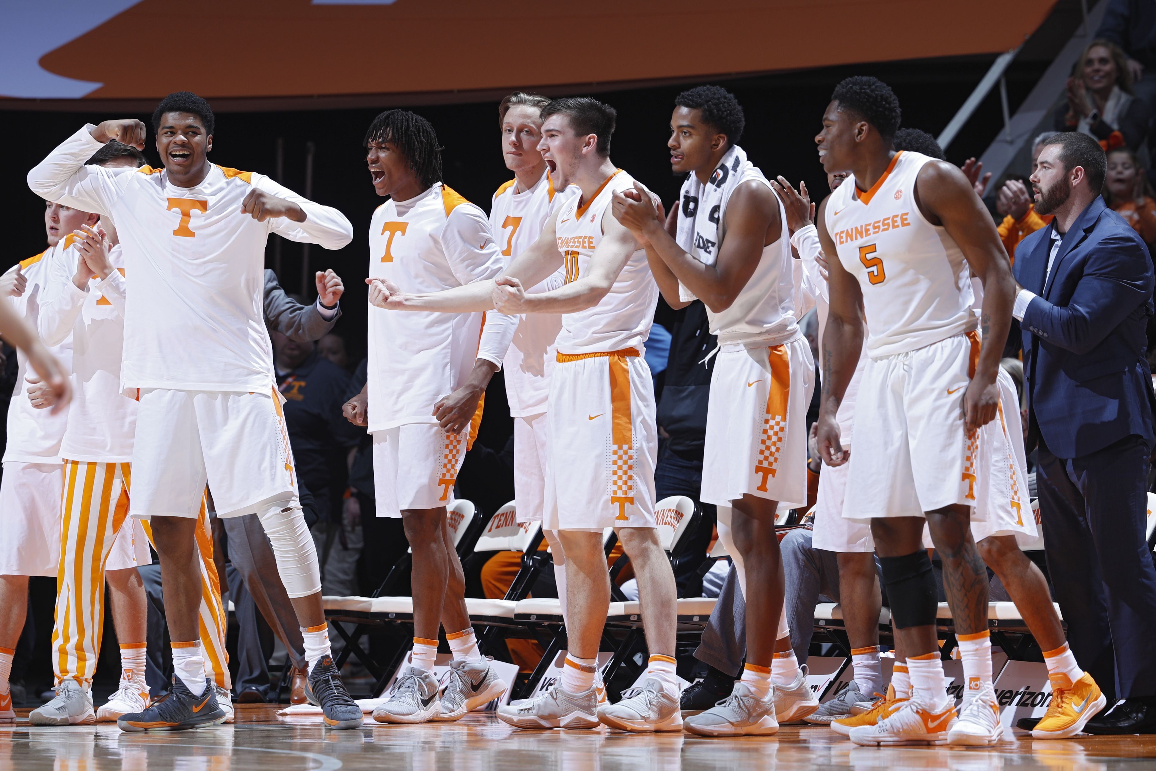 Tennessee basketball Vols preview, live stream, prediction vs. Kentucky Wildcats