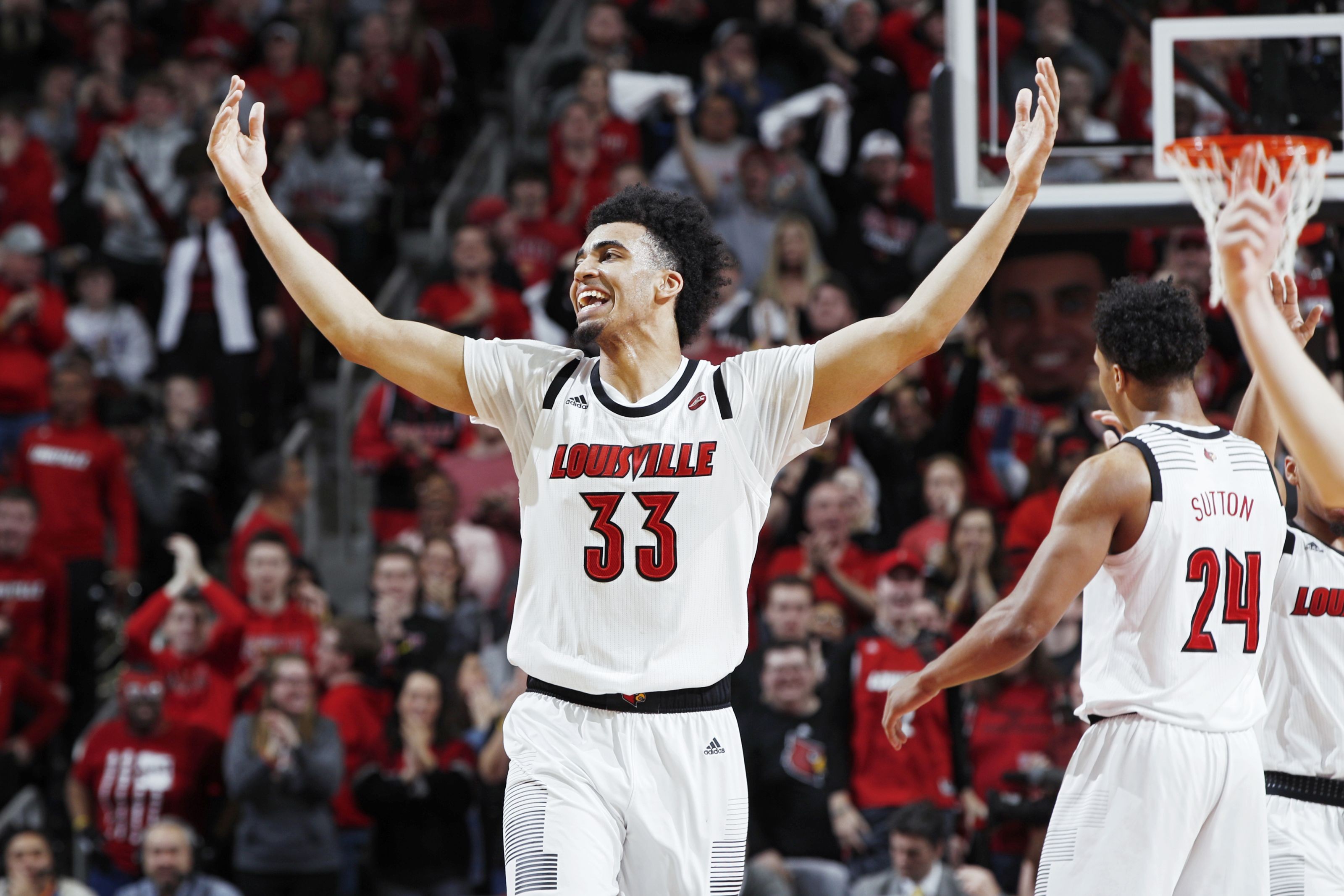 Louisville Basketball Jordan Nwora’s 201819 Year in Review