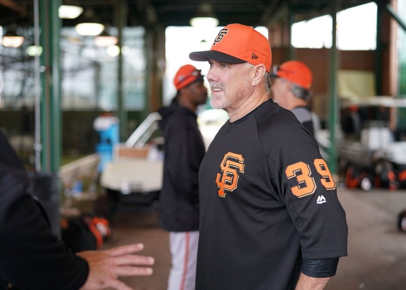 How new Giants coach learned early lesson from HallofFamer