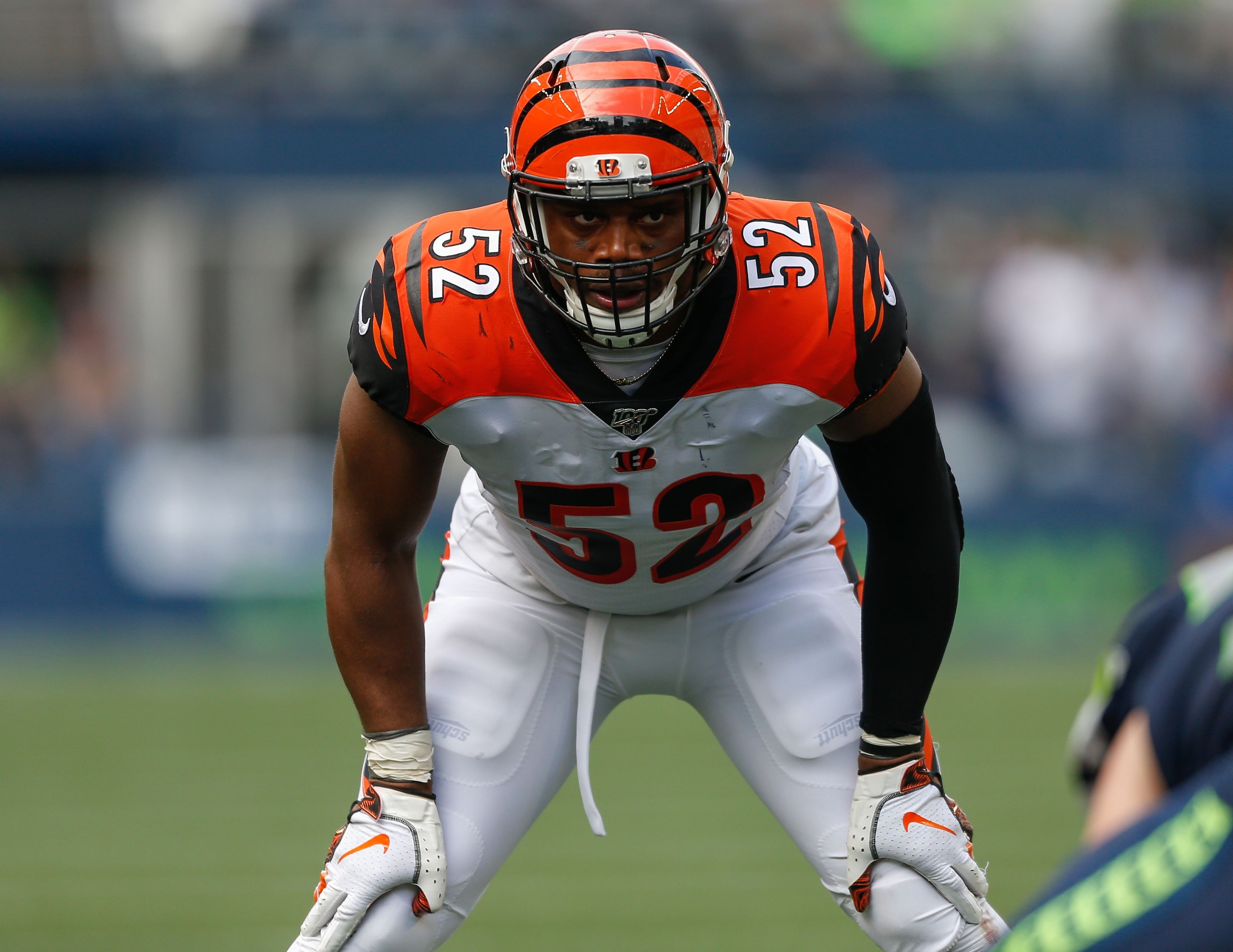 Raiders Can Preston Brown fix the team’s shoddy run defense?