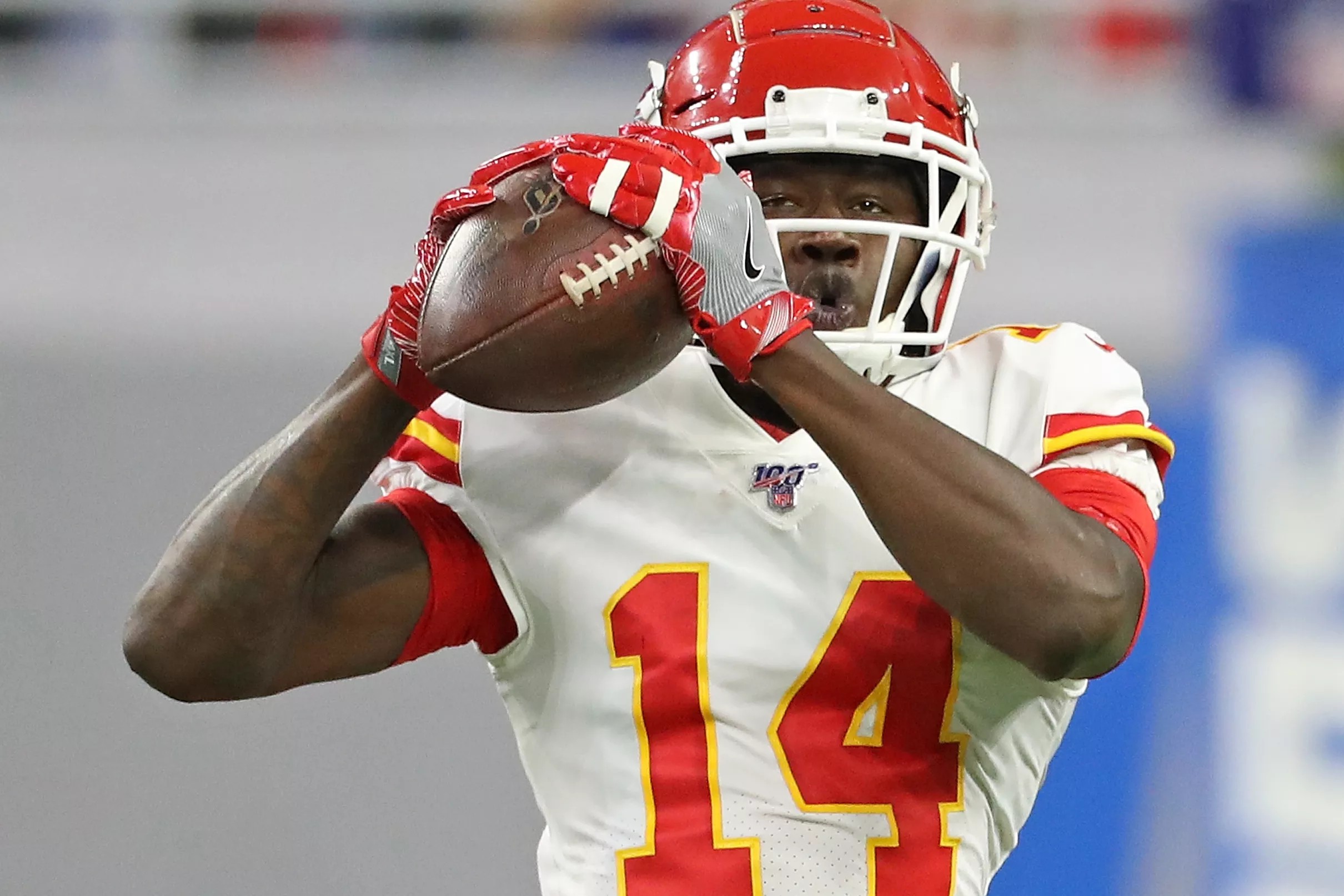 Chiefs Wednesday injury report Kansas City has 12 players listed to