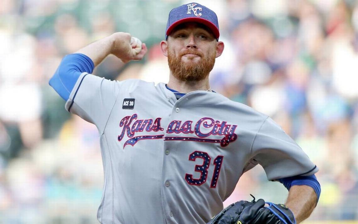 Ian Kennedy delivers for Royals in 31 victory over the Mariners