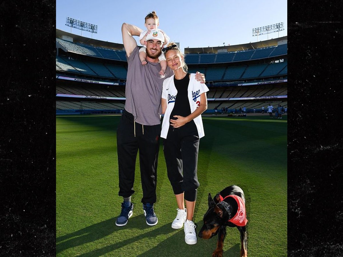 Cody Bellinger Expecting Second Child With S.I. Model Girlfriend Chase