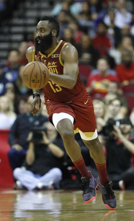 Rockets top Mavericks as Harden extends scoring streak in closing seconds