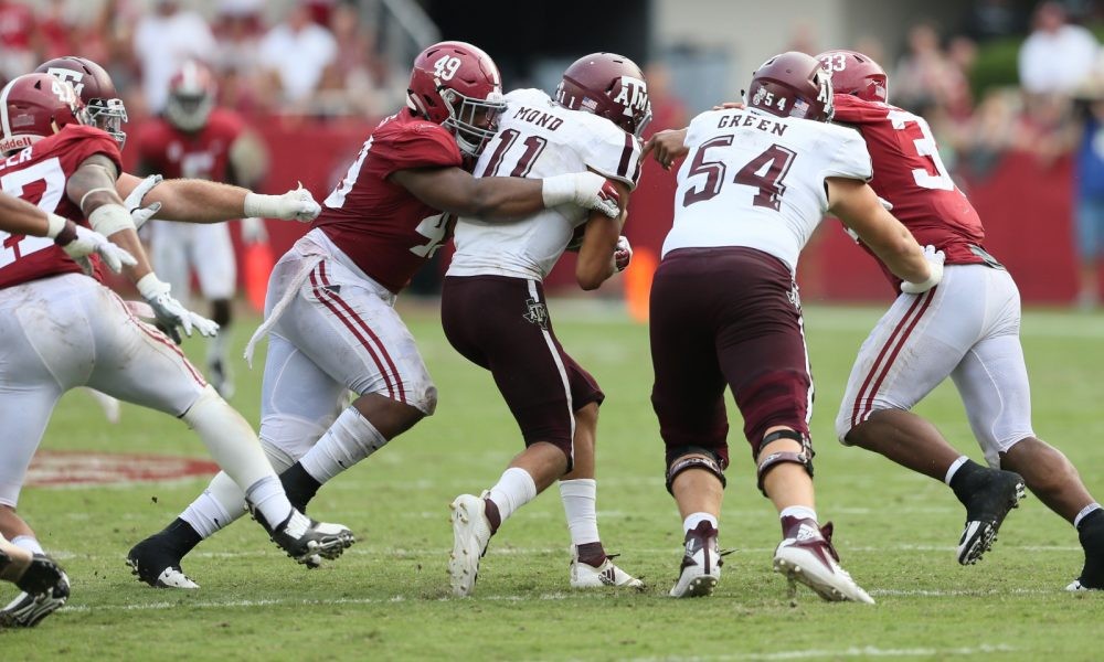 Alabama defensive end Isaiah Buggs continues to feast on Texas A&M