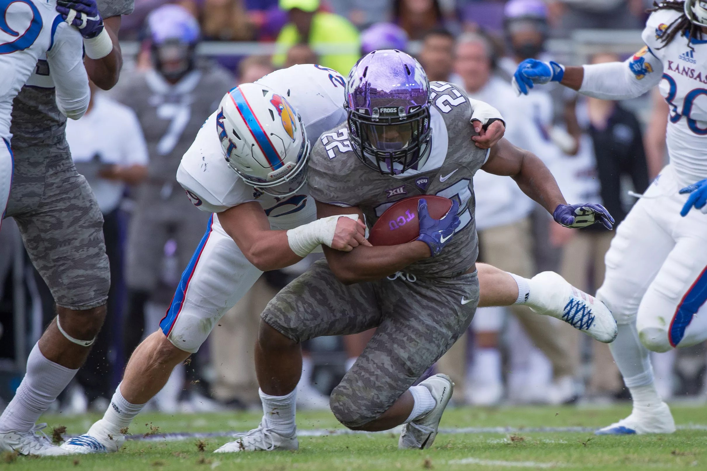 Kansas football holds biggest scrimmage of fall camp
