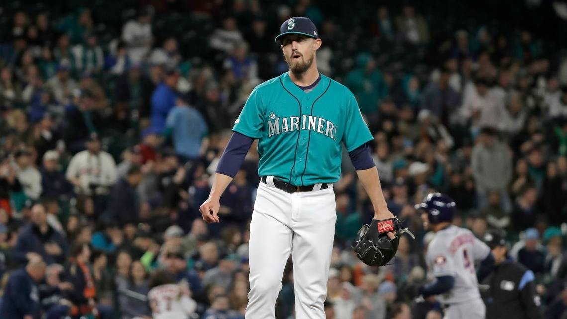 Former Mariners reliever Shawn Armstrong claimed off waivers by Orioles