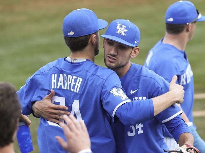UK baseball defeats Louisville 85 in Lexington