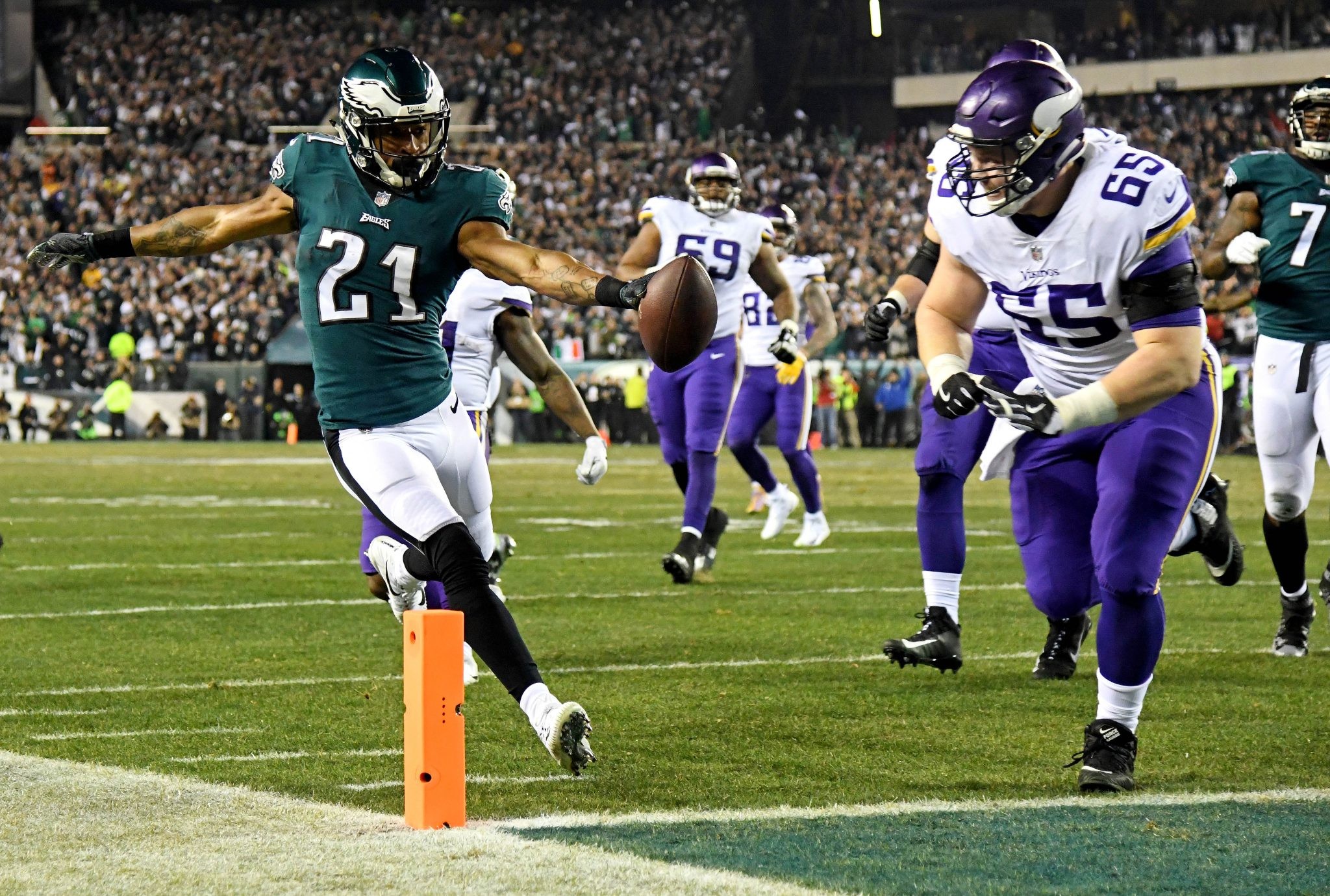 Giants Looking To Bring On Prolific Eagles Cornerback To Boost Secondary