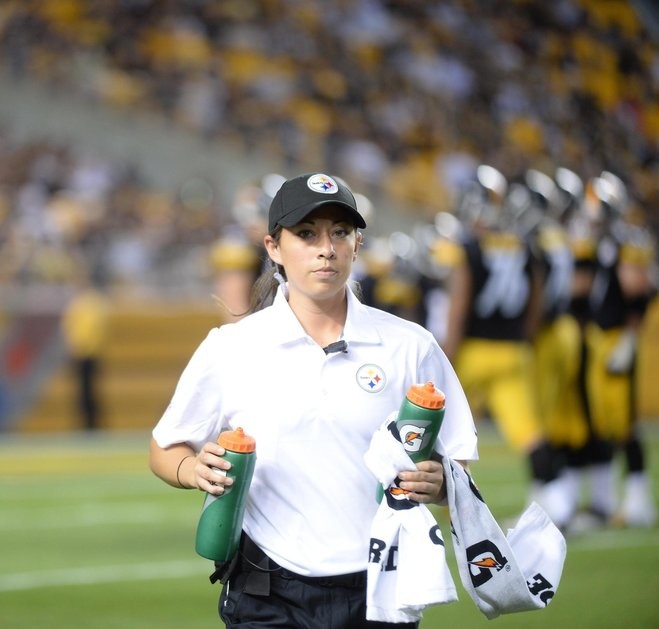 Former UW student finds rewarding work as rare female NFL trainer