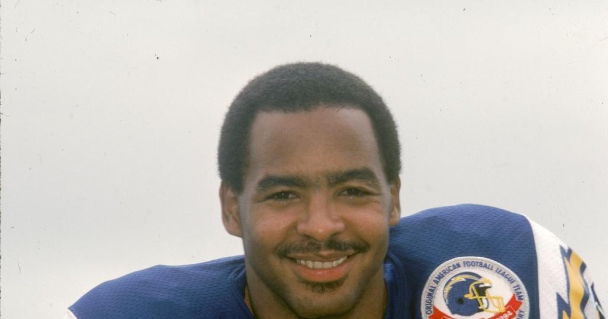 Team for the Ages — Kellen Winslow Sr.