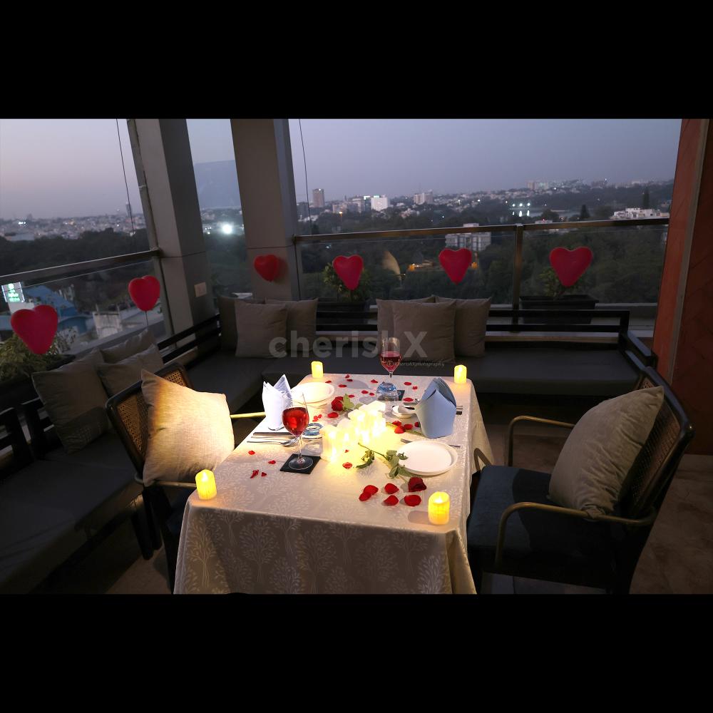 Step into love with wine & Pan Asian delight all at candlelight dinner