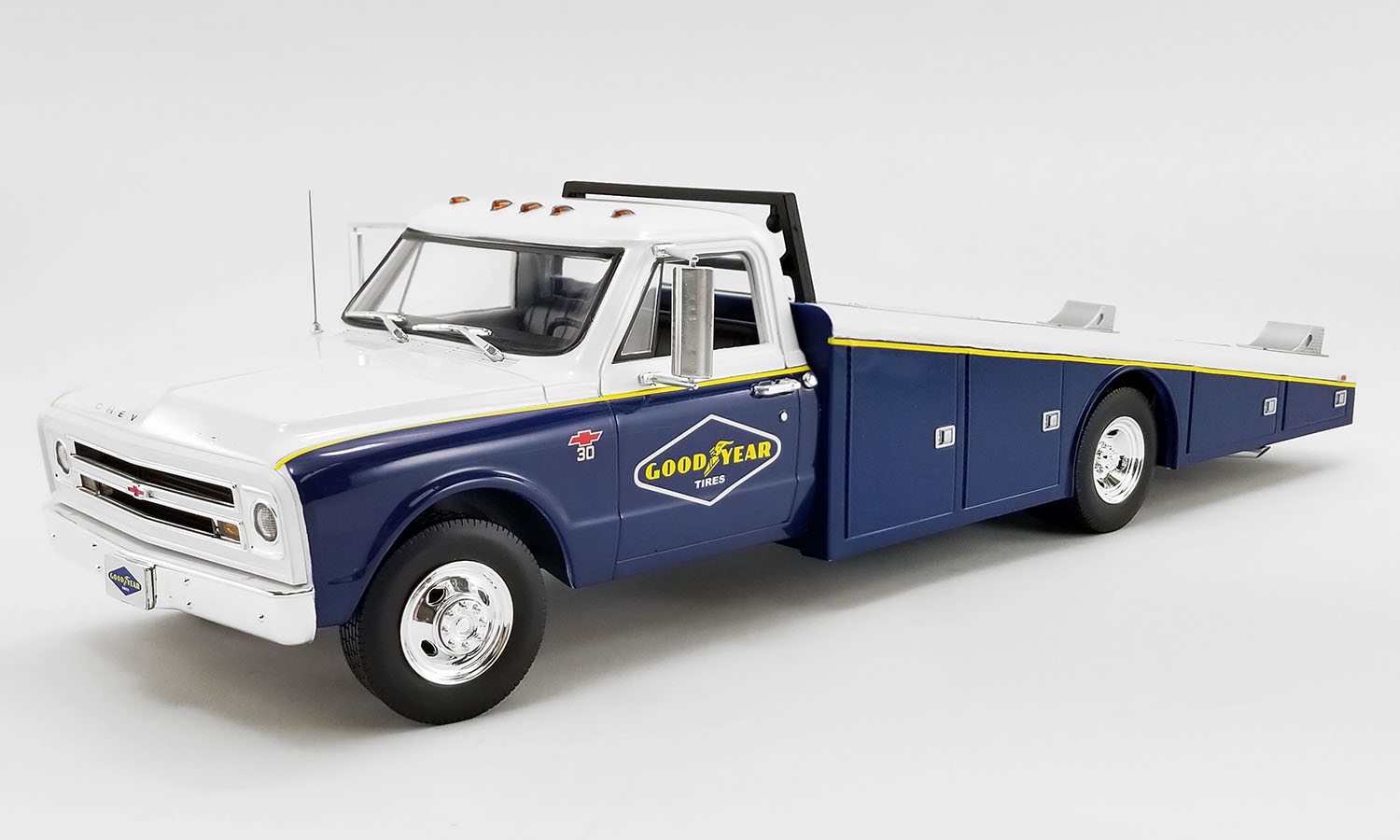 1967 Chevrolet C30 Ramp Truck Goodyear in 118 scale by Acme Diecast