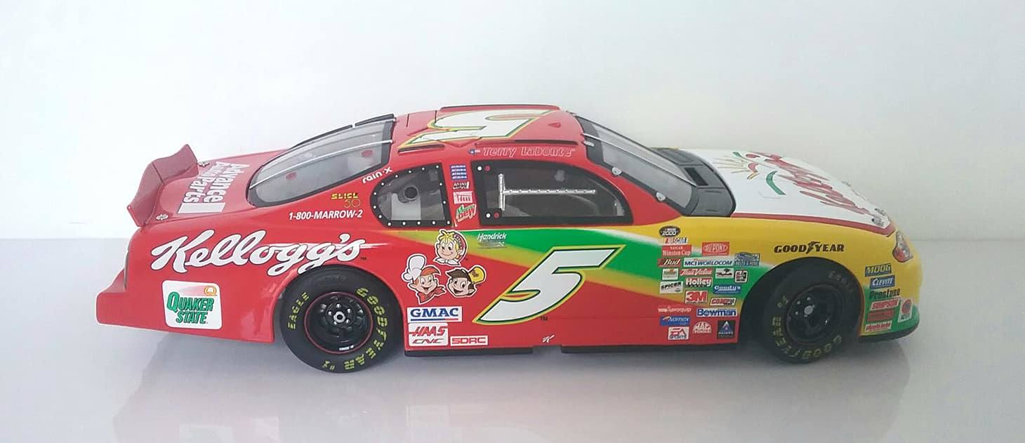 2001 Kellogg's Racing 2000 Monte Carlo 5 Terry Labonte NASCAR in 124