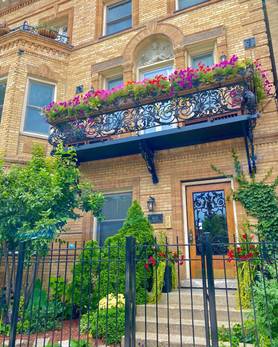 Buena Park the southern gateway of Uptown Choose Chicago