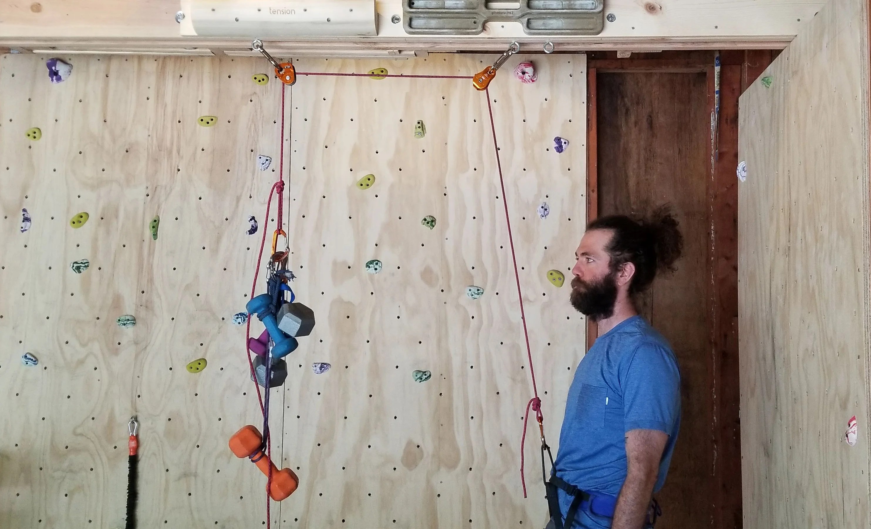 Hangboarding for Everyone How to Adjust it to your strength