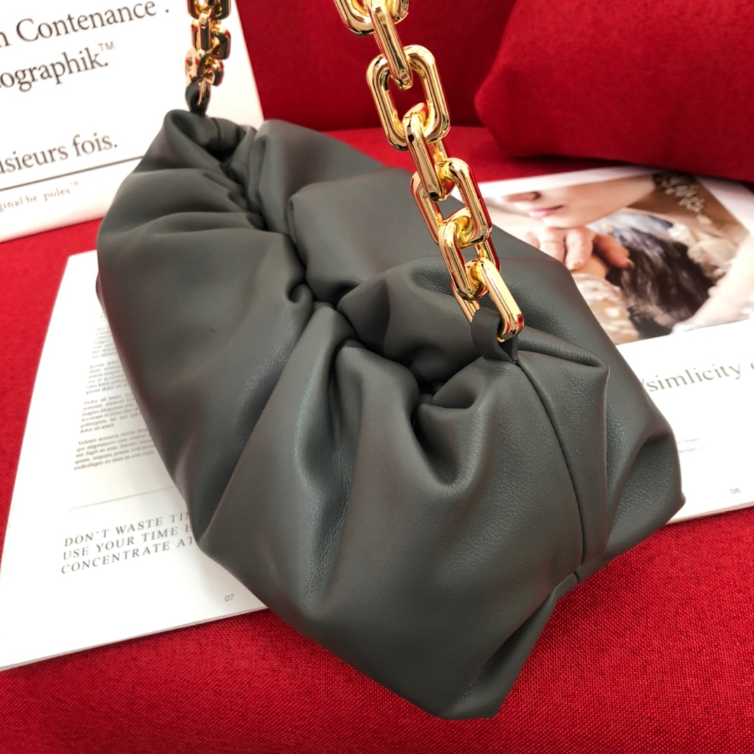 Cheap Replica Bethany Clutch Replica Wholesale Purse Valley