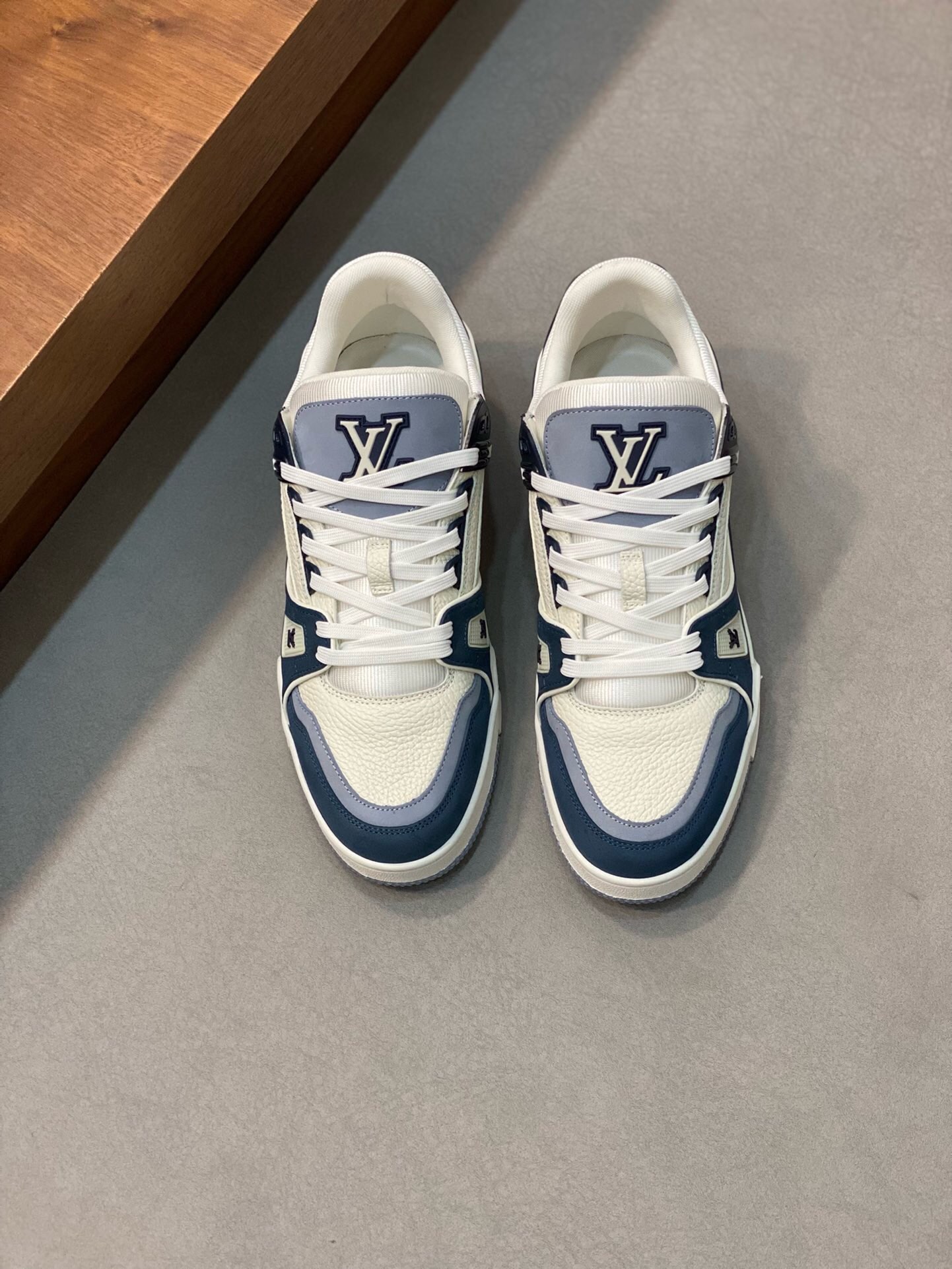 Wholesale Replica Louis Vuitton Shoes Fake Replica Louis Vuitton Shoes Cheap Replica Shoes