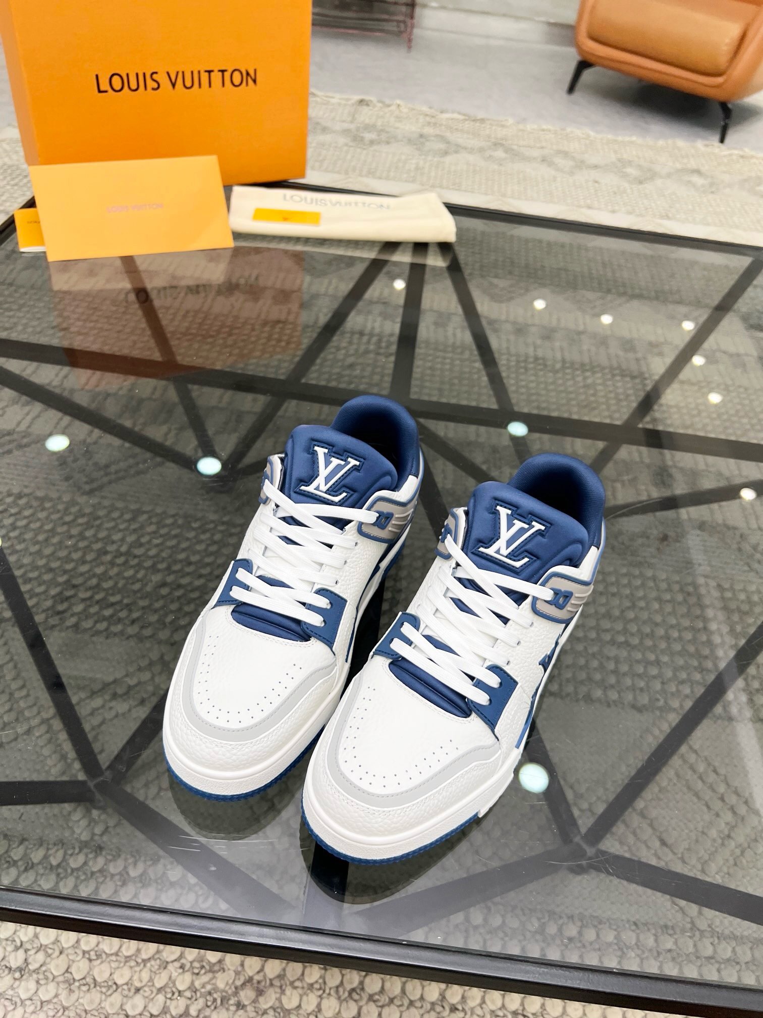 Wholesale Replica Louis Vuitton Shoes Fake Replica Louis Vuitton