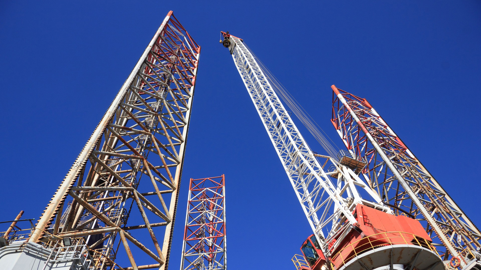 What the Frack? How Harris and Trump Compare on Environmental Issues