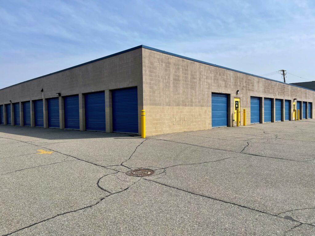 Storage Units in Shelby Township, MI on Van Dyke Ave Compass