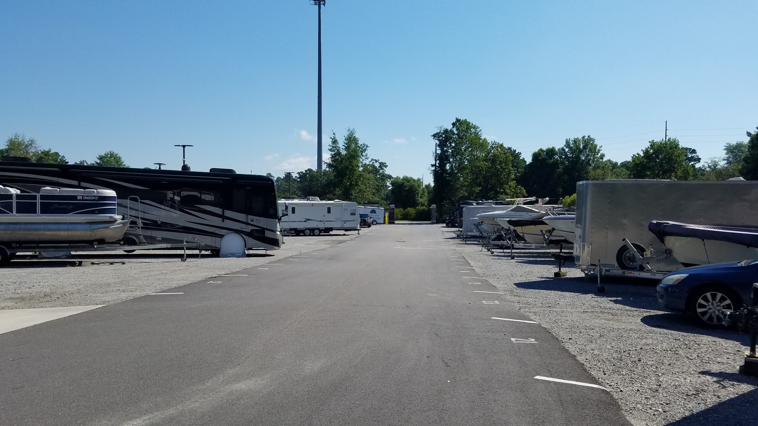 Self Storage Units in Bluffton, SC on Estate Dr. Compass